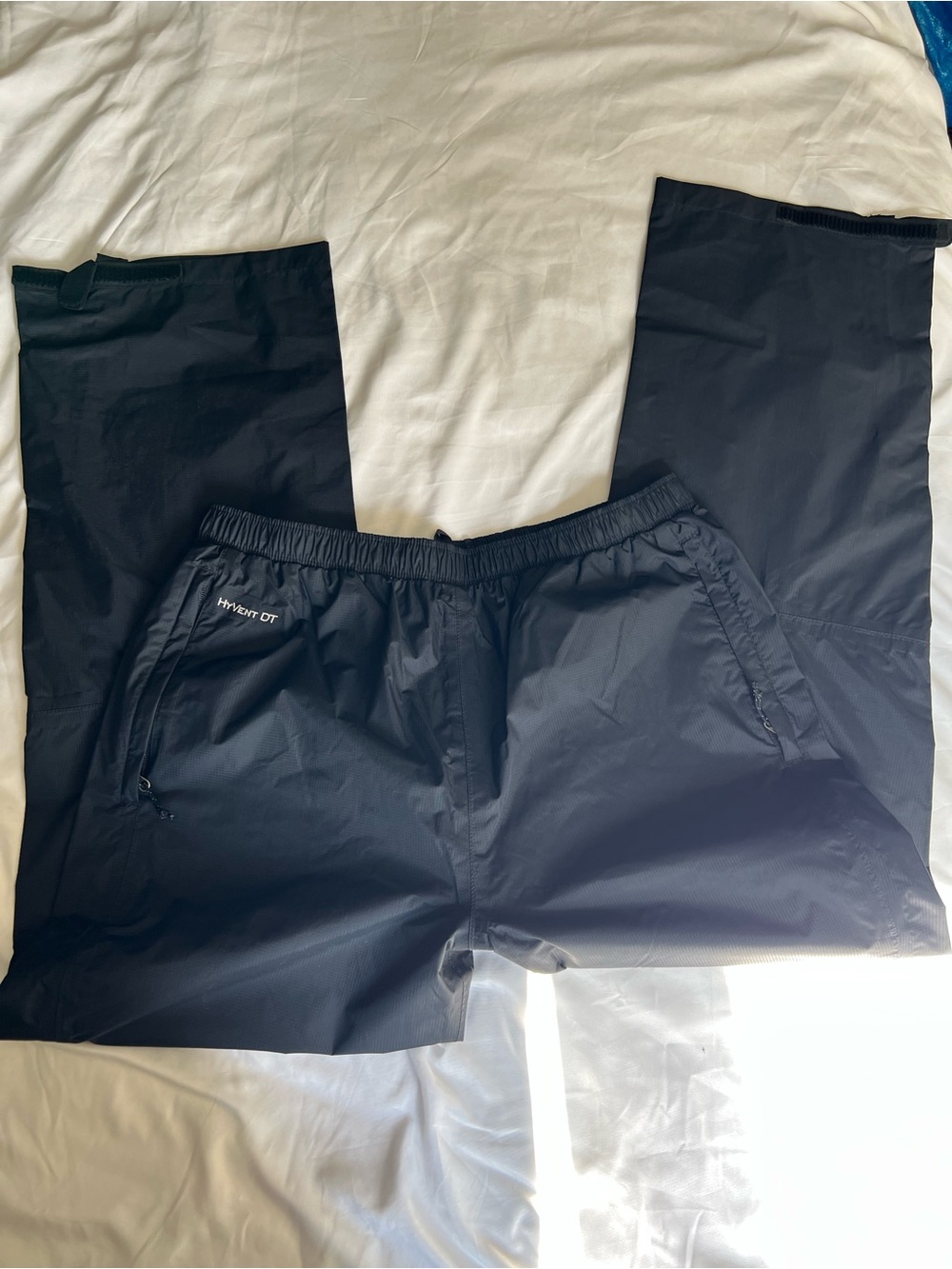 NWT The North Face women’s Black Lightweight Track Pants - Picture 5 of 13